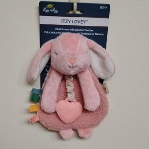 D-NWT Itzy Ritzy Pink Bunny Lovey with Heart Teether